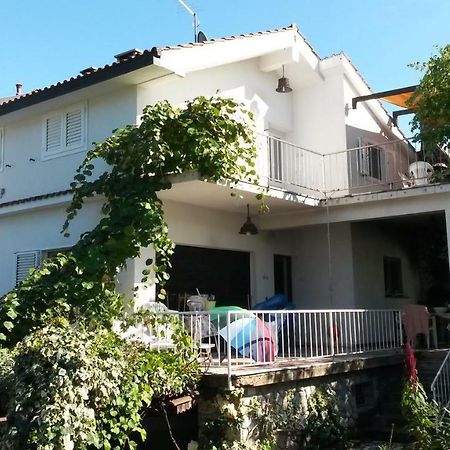 Apartmani Rasan Malinska Kültér fotó